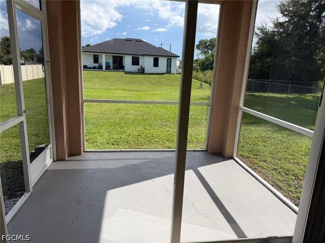 3117 25TH ST SW, Lehigh Acres, FL 33976