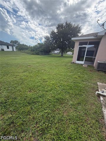 3117 25TH ST SW, Lehigh Acres, FL 33976