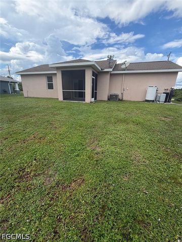 3117 25TH ST SW, Lehigh Acres, FL 33976