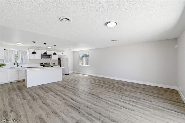 5912 Velma Avenue, Las Vegas, NV 89108