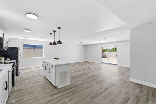 5912 Velma Avenue, Las Vegas, NV 89108
