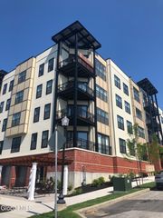 308 Excelsior Avenue 505, Saratoga Springs, NY 12866
