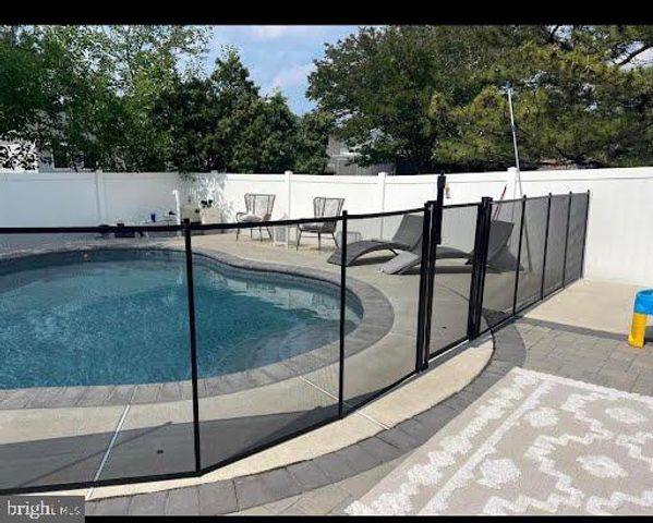 405 LINCOLN AVE, Bellmawr, NJ 08031