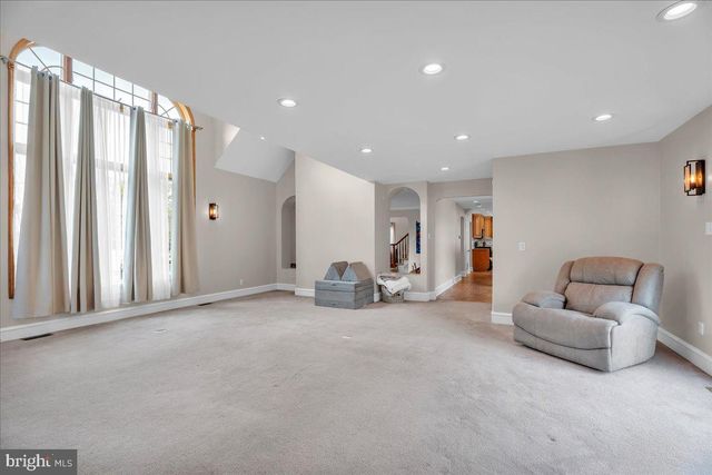 405 LINCOLN AVE, Bellmawr, NJ 08031