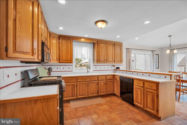 405 LINCOLN AVE, Bellmawr, NJ 08031