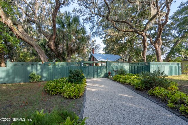 8 PARK Avenue, St. Augustine, FL 32084