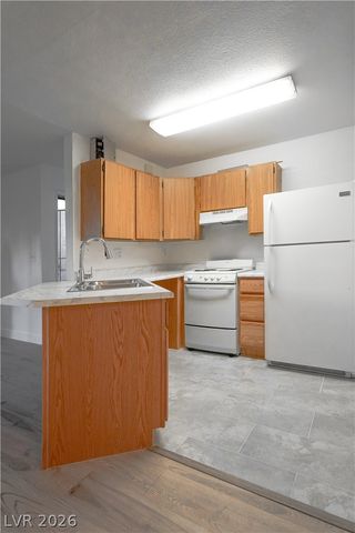 510 Elm Drive 106, Las Vegas, NV 89169