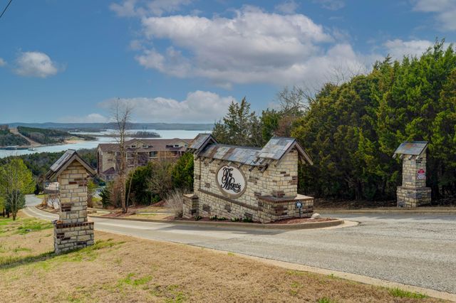 200 Majestic Drive 412, Branson, MO 65616