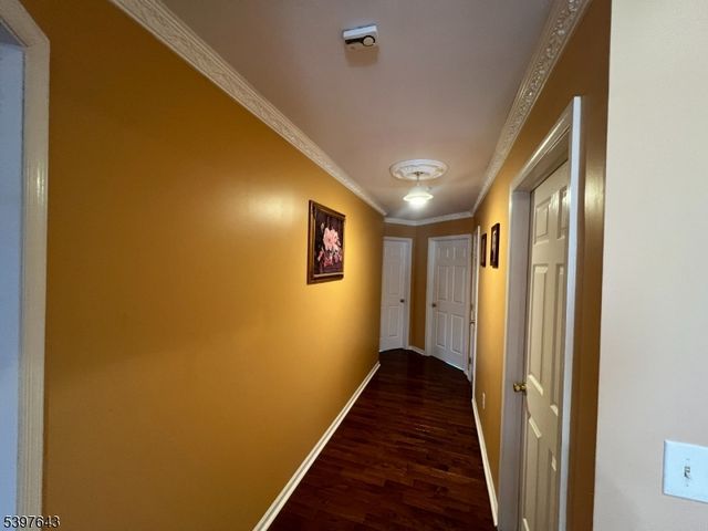 79 Rhyan Dr, Parsippany-troy Hills Twp., NJ 07054