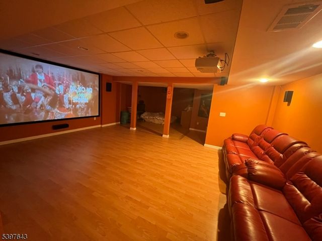 79 Rhyan Dr, Parsippany-troy Hills Twp., NJ 07054