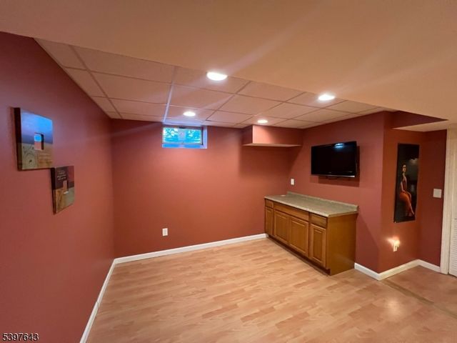 79 Rhyan Dr, Parsippany-troy Hills Twp., NJ 07054