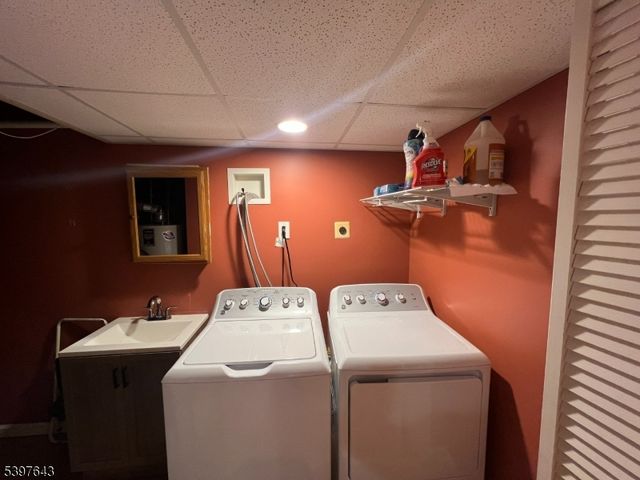 79 Rhyan Dr, Parsippany-troy Hills Twp., NJ 07054