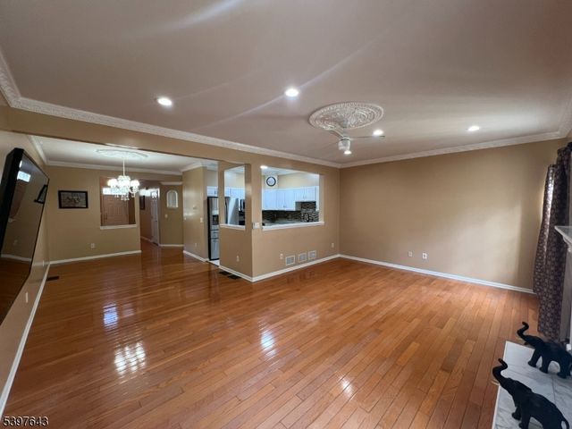 79 Rhyan Dr, Parsippany-troy Hills Twp., NJ 07054