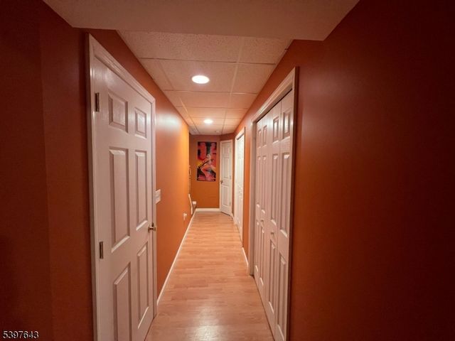 79 Rhyan Dr, Parsippany-troy Hills Twp., NJ 07054