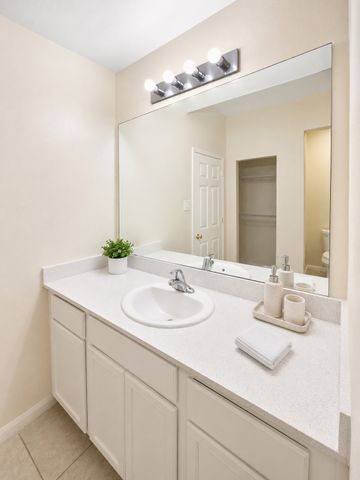 5945 Obsidian Creek Drive, Fort Worth, TX 76179