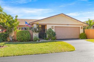 6486 Royal Woods DR, Fort Myers, FL 33908