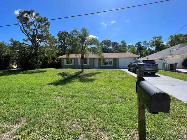 643 NW Grenada Street, Port St. Lucie, Port St Lucie, FL 34983