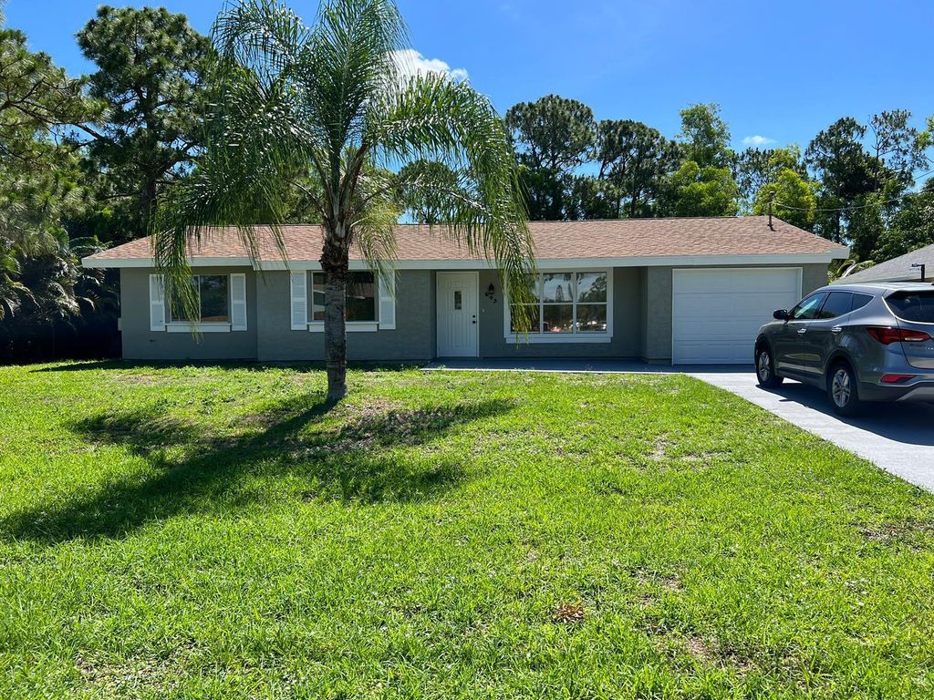 643 NW Grenada Street, Port St. Lucie, Port St Lucie, FL 34983