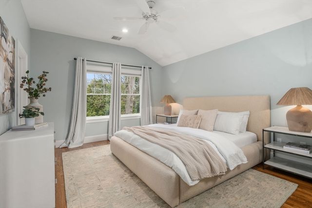 59 Greenwood Ave, Needham, MA 02492