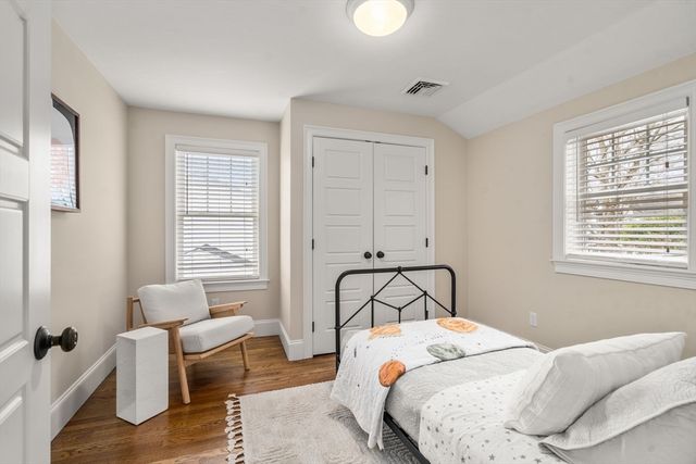 59 Greenwood Ave, Needham, MA 02492