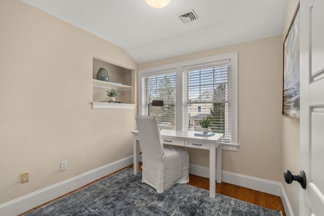 59 Greenwood Ave, Needham, MA 02492