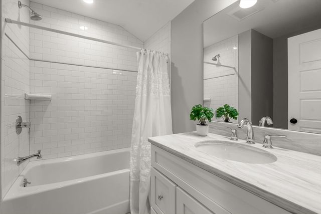 59 Greenwood Ave, Needham, MA 02492