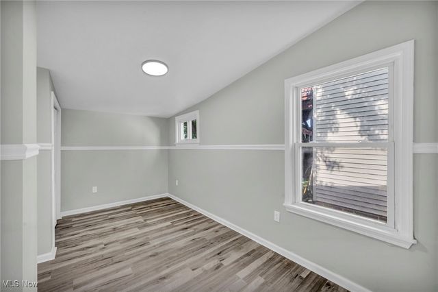 164 E 317th Street, Willowick, OH 44095