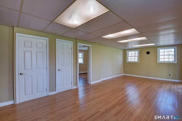 100 New Road, Tolland, CT 06084