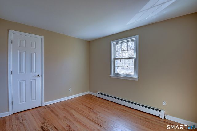 100 New Road, Tolland, CT 06084