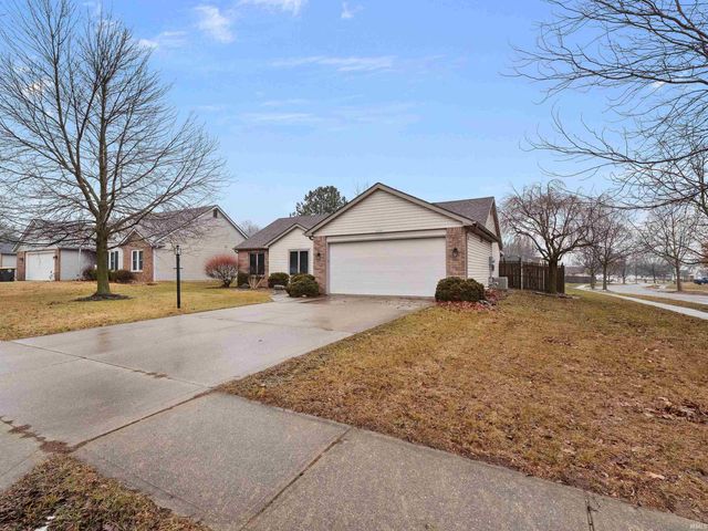 5104 Knollfield Place, Fort Wayne, IN 46809