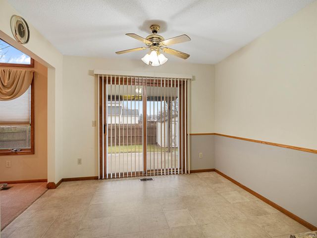 5104 Knollfield Place, Fort Wayne, IN 46809