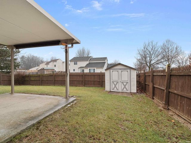 5104 Knollfield Place, Fort Wayne, IN 46809