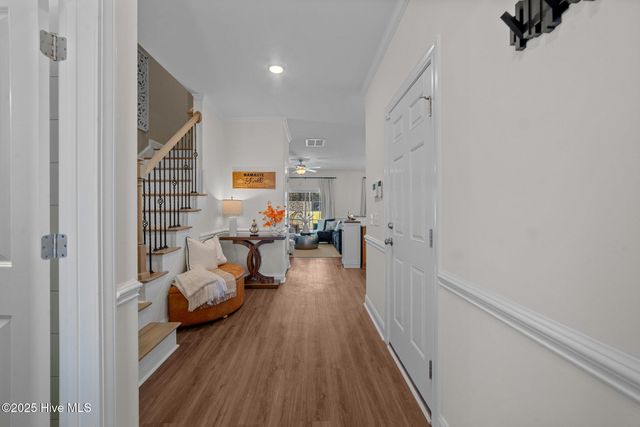 100 Leines Way B, Greenville, NC 27834