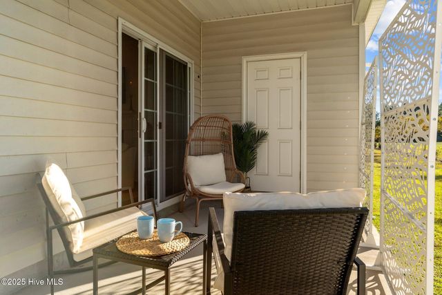 100 Leines Way B, Greenville, NC 27834