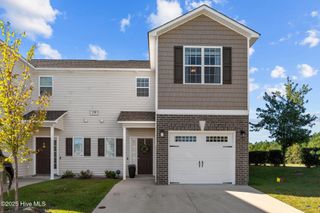 100 Leines Way B, Greenville, NC 27834