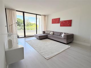 20355 NE 34th Court 324, Aventura, FL 33180
