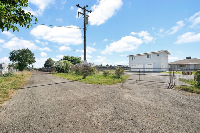 6515 W 4th St, Rio Linda, CA 95673