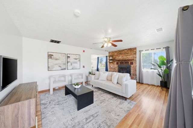 6515 W 4th St, Rio Linda, CA 95673