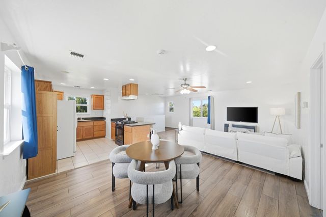 6515 W 4th St, Rio Linda, CA 95673
