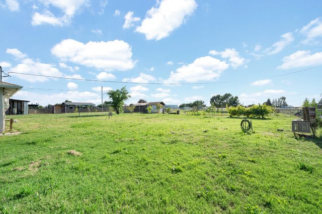 6515 W 4th St, Rio Linda, CA 95673