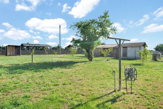 6515 W 4th St, Rio Linda, CA 95673