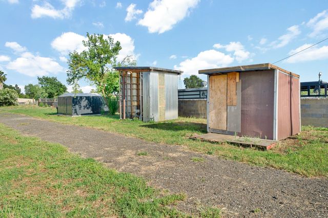 6515 W 4th St, Rio Linda, CA 95673