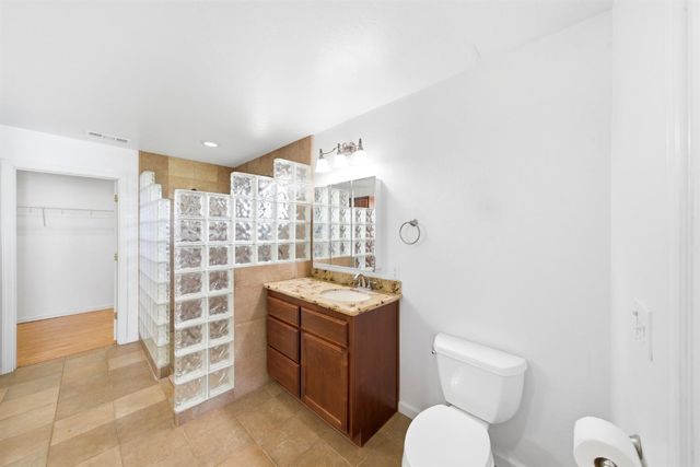6515 W 4th St, Rio Linda, CA 95673