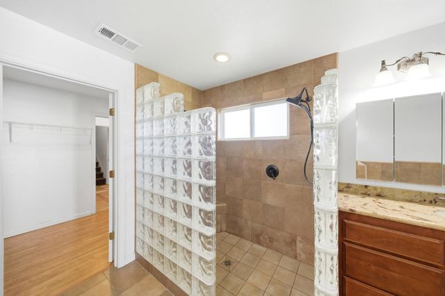 6515 W 4th St, Rio Linda, CA 95673