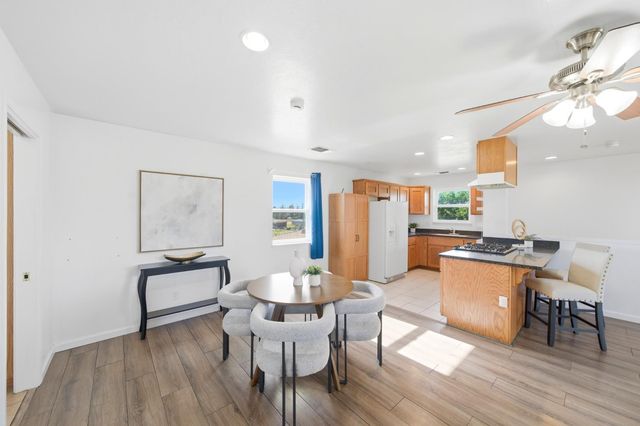 6515 W 4th St, Rio Linda, CA 95673