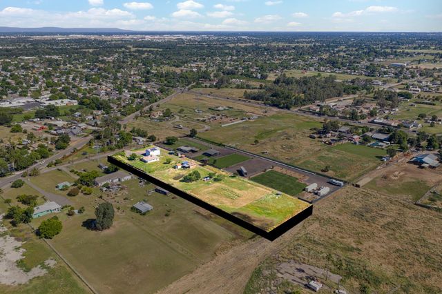 6515 W 4th St, Rio Linda, CA 95673