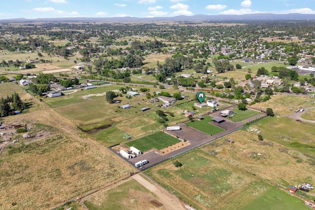 6515 W 4th St, Rio Linda, CA 95673