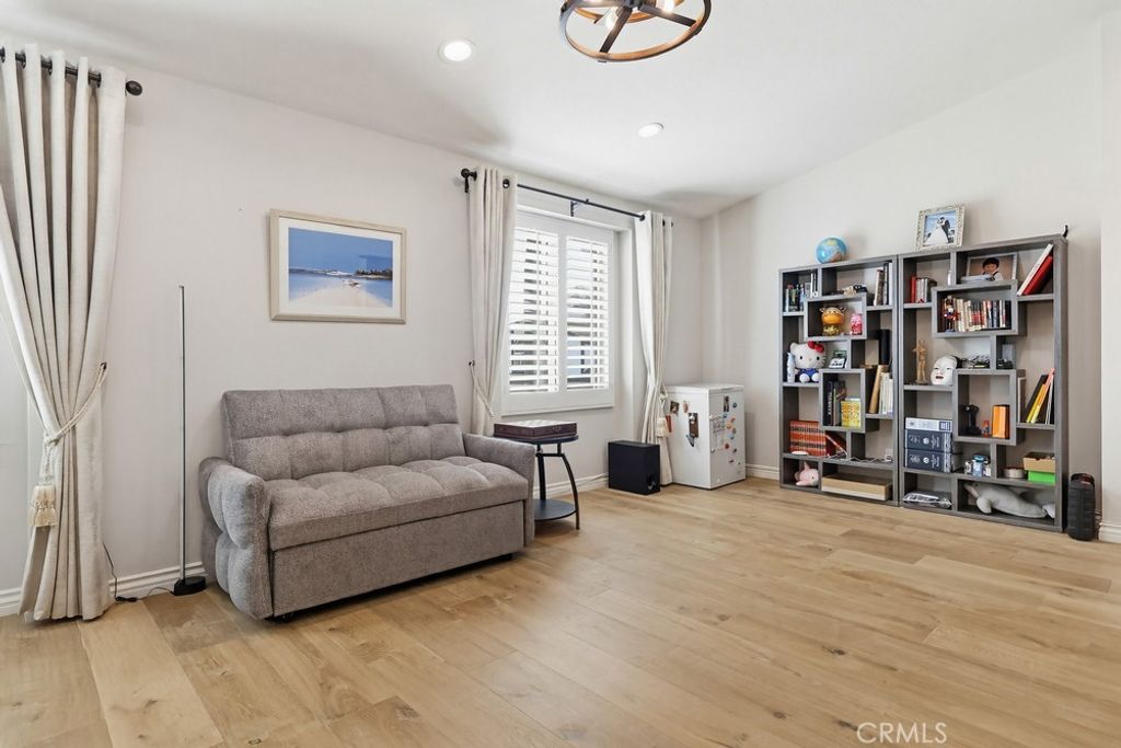 Image 23 of property listing at 24303 Rimford, Diamond Bar, CA 91765