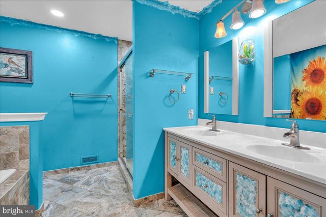 59 WEAVER DR, Marlton, NJ 08053