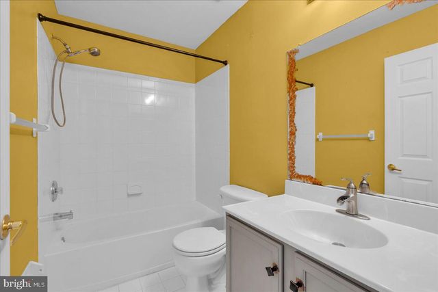 59 WEAVER DR, Marlton, NJ 08053